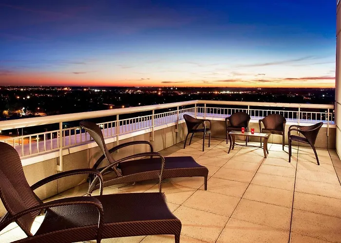 The Westin Chicago North Shore