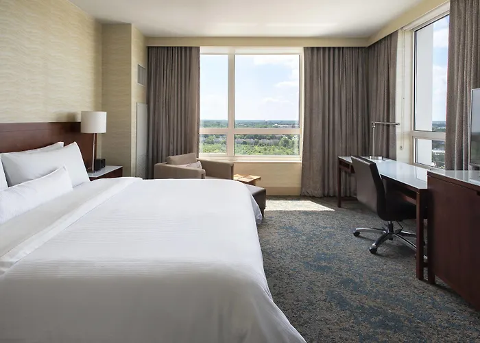 The Westin Chicago North Shore Hotel
