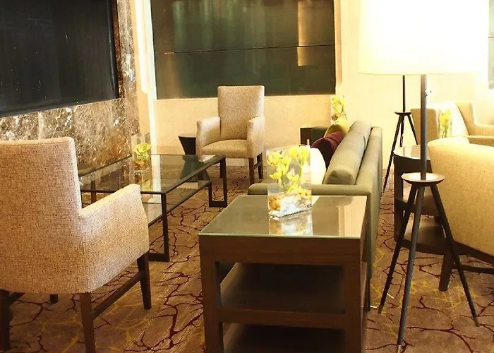 The Westin Chicago North Shore 4*